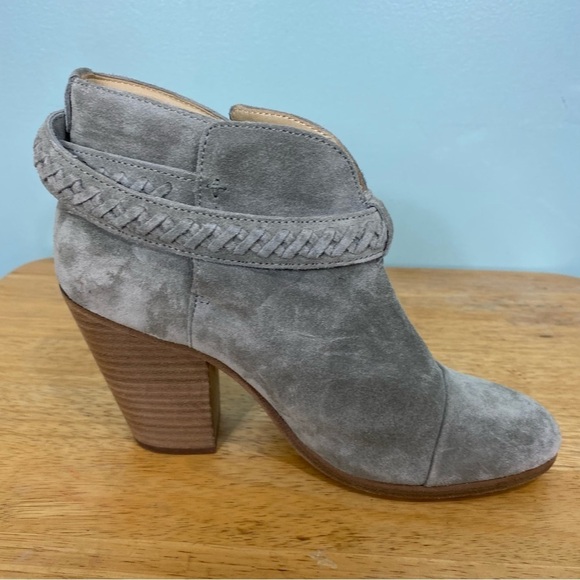 Rag & Bone Harrow Belted Suede Gray Heeled Bootie Leather Sz 7 - Picture 4 of 8